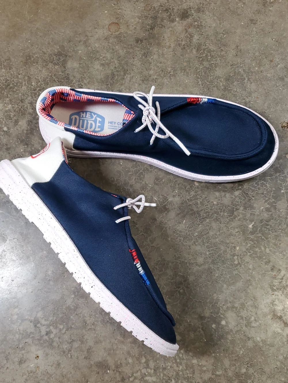 Hey Dude Men’s Wally Hey Comf Patriotic Flag Red White & Blue Boat Shoes Size 41